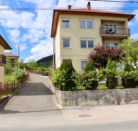 River 게스트하우스 Sipovo